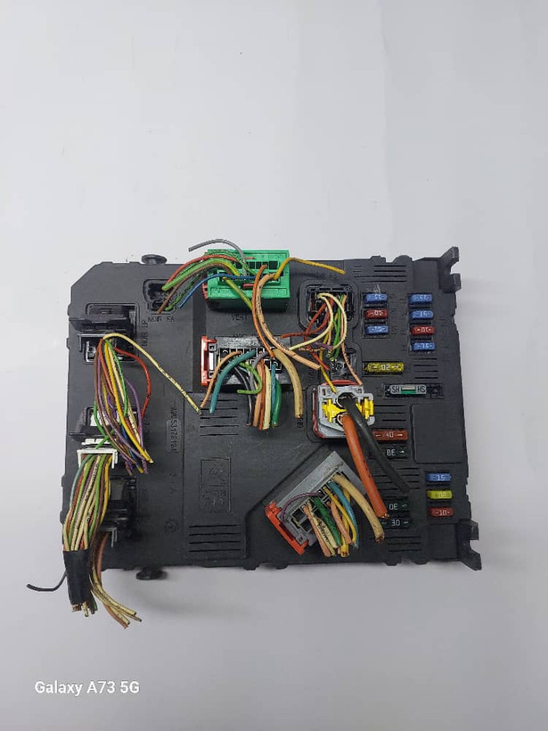 BSI 206 -بی اس ای خودروی 206 استوک